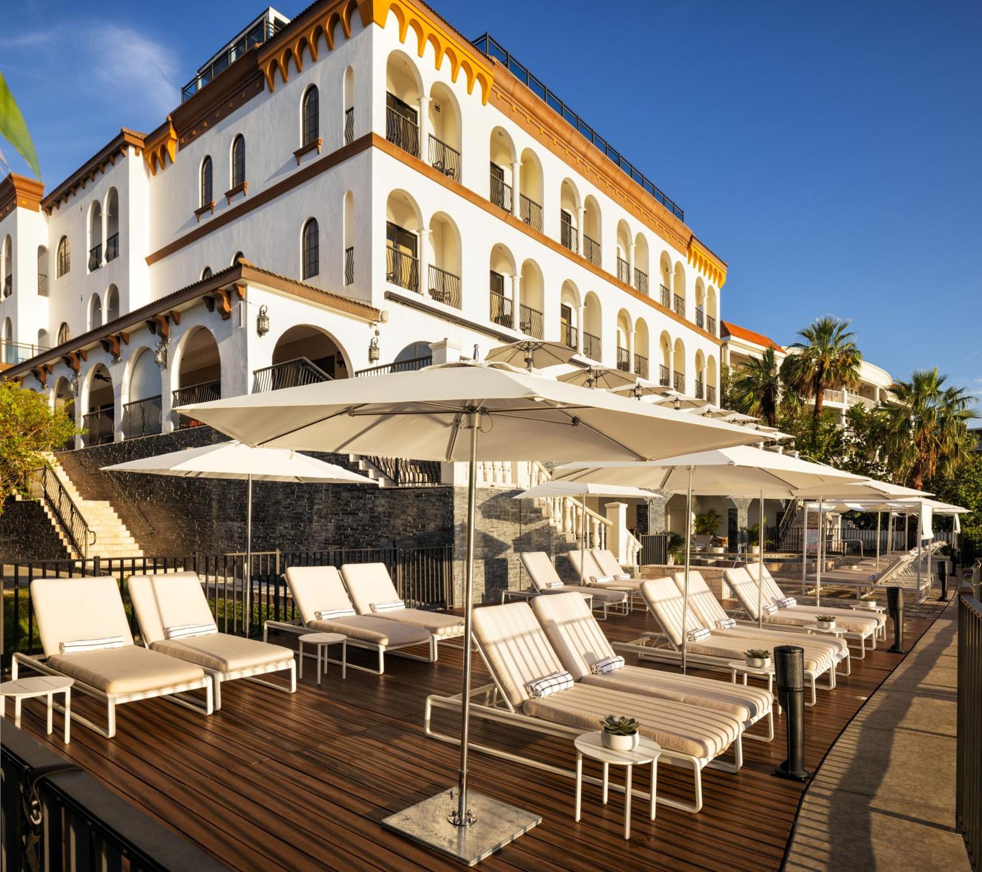 The Hotel Zamora Сейнт Пийт Бийч Екстериор снимка